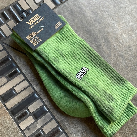 Vans Other - VANS “Off The Wall” Men’s socks